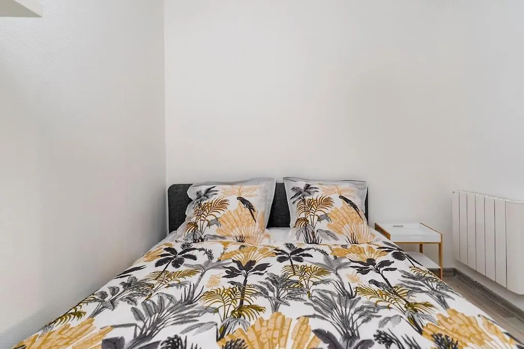 Apartment Plein Centre-Ville T3 Refait A Neuf Aix-les-Bains France