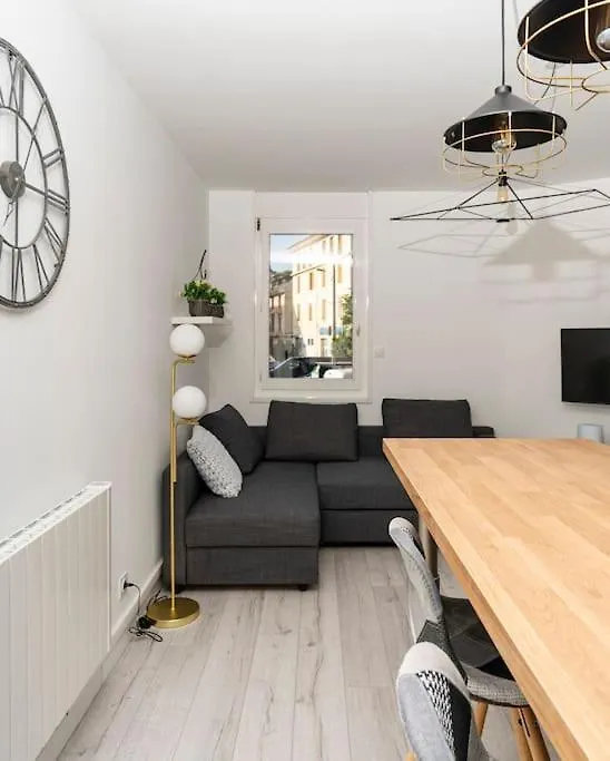 Plein Centre-Ville T3 Refait A Neuf Aix-les-Bains